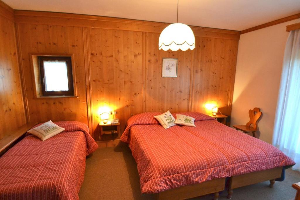 Hotel Villa Nevada Cortina d'Ampezzo Kamer foto