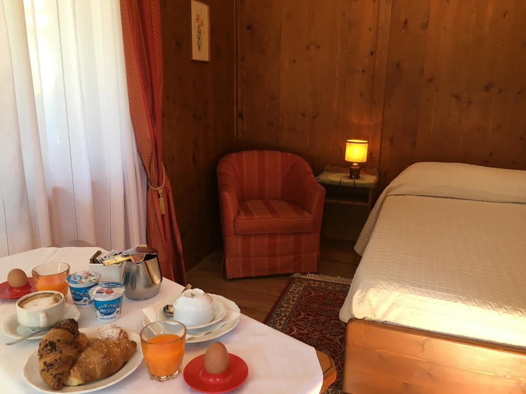 Hotel Villa Nevada Cortina d'Ampezzo Buitenkant foto