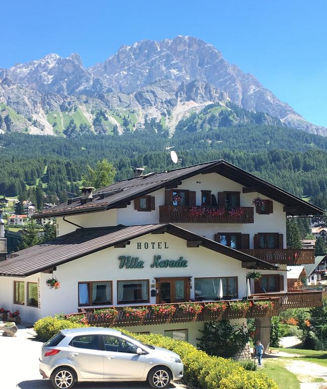 Hotel Villa Nevada Cortina d'Ampezzo Buitenkant foto