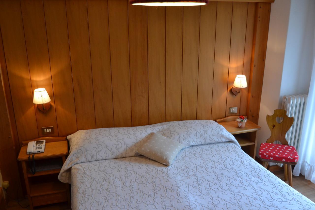 Hotel Villa Nevada Cortina d'Ampezzo Buitenkant foto